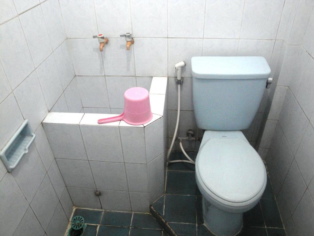 Hotel Trio Surakarta  Bilik gambar