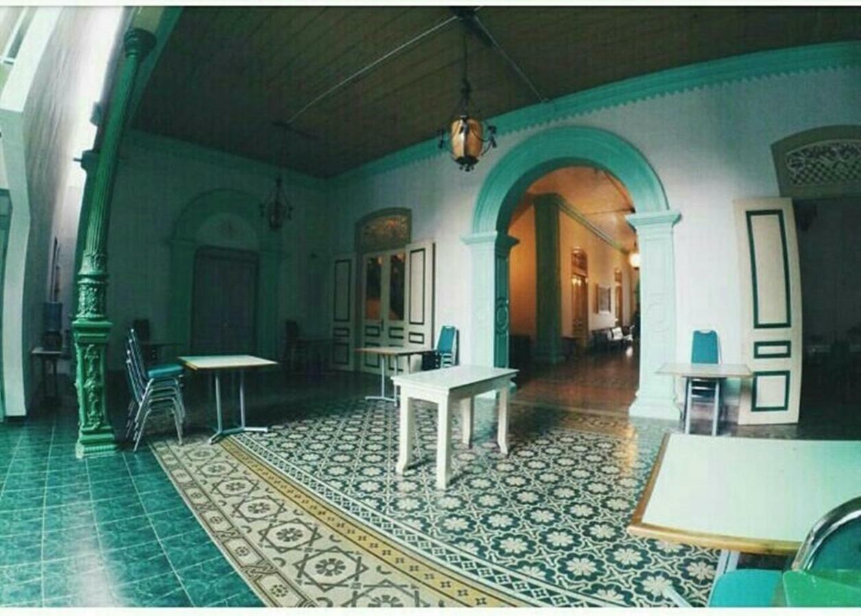 Hotel Trio Surakarta  Luaran gambar
